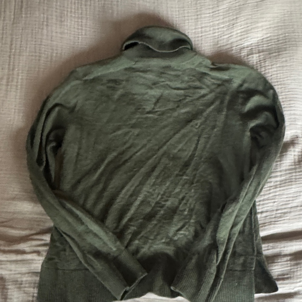 Pendleton Olive Green Turtleneck Sweater - Picture 3 of 3